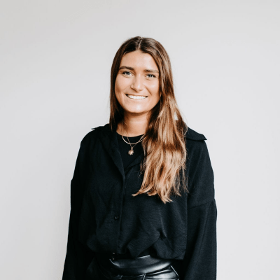 Lena Mühlinger - Online-Marketing-Managerin
